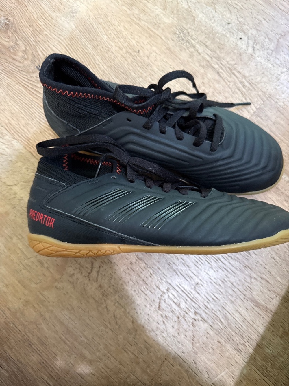 NEW ADIDAS Predator 19.3 IN Indoor Soccer Shoes Kids